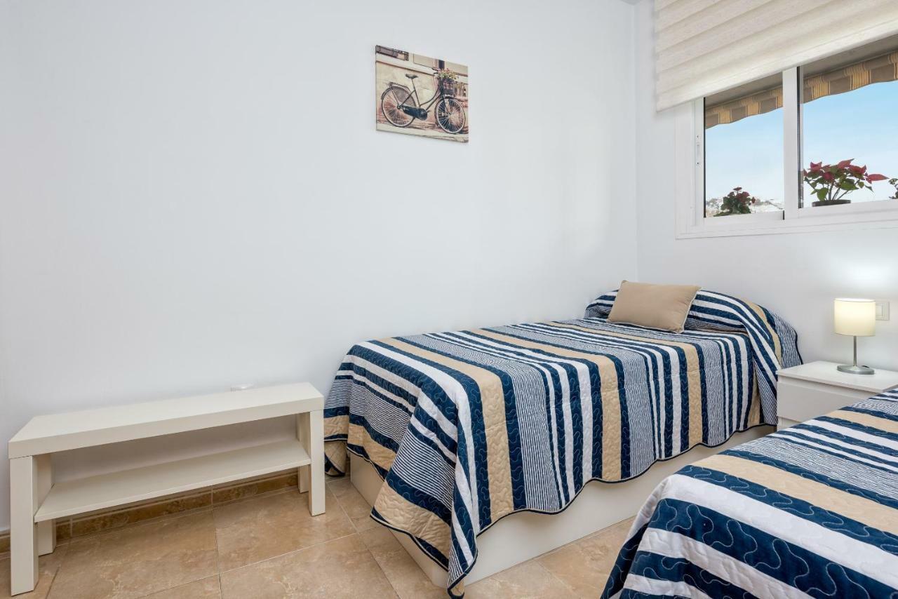 Rincón de la Victoria Wintowinrentals Best Location, Beach, Pool & Parking מראה חיצוני תמונה